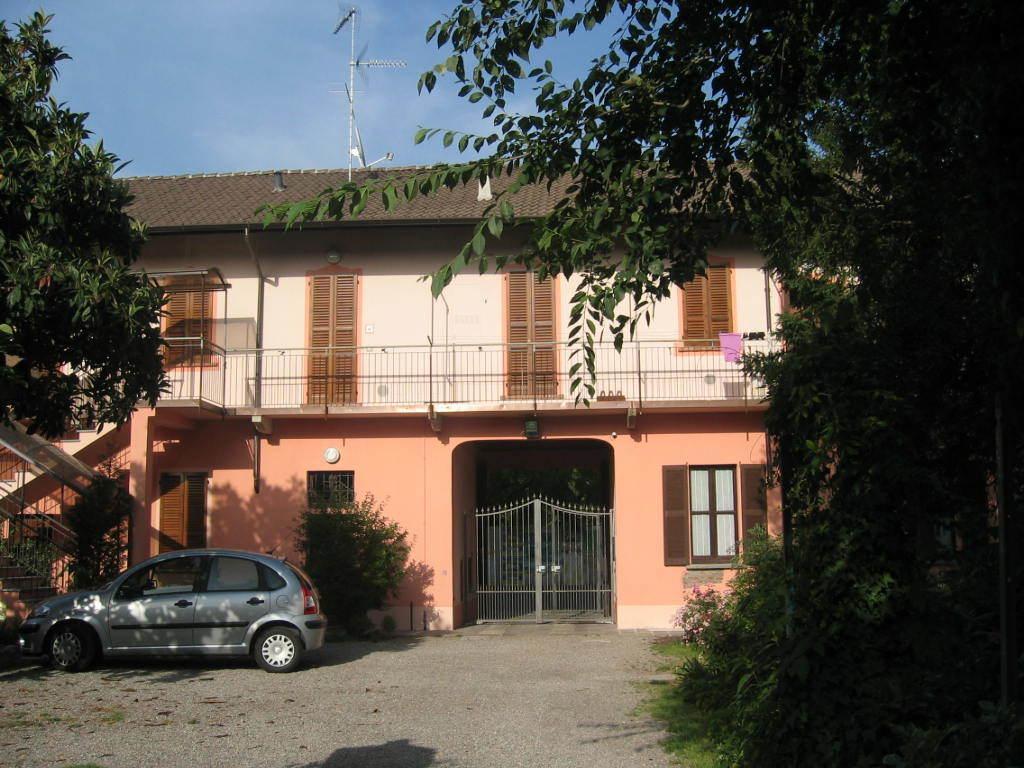 Le Petit Fleur Hotel Bareggio Eksteriør billede