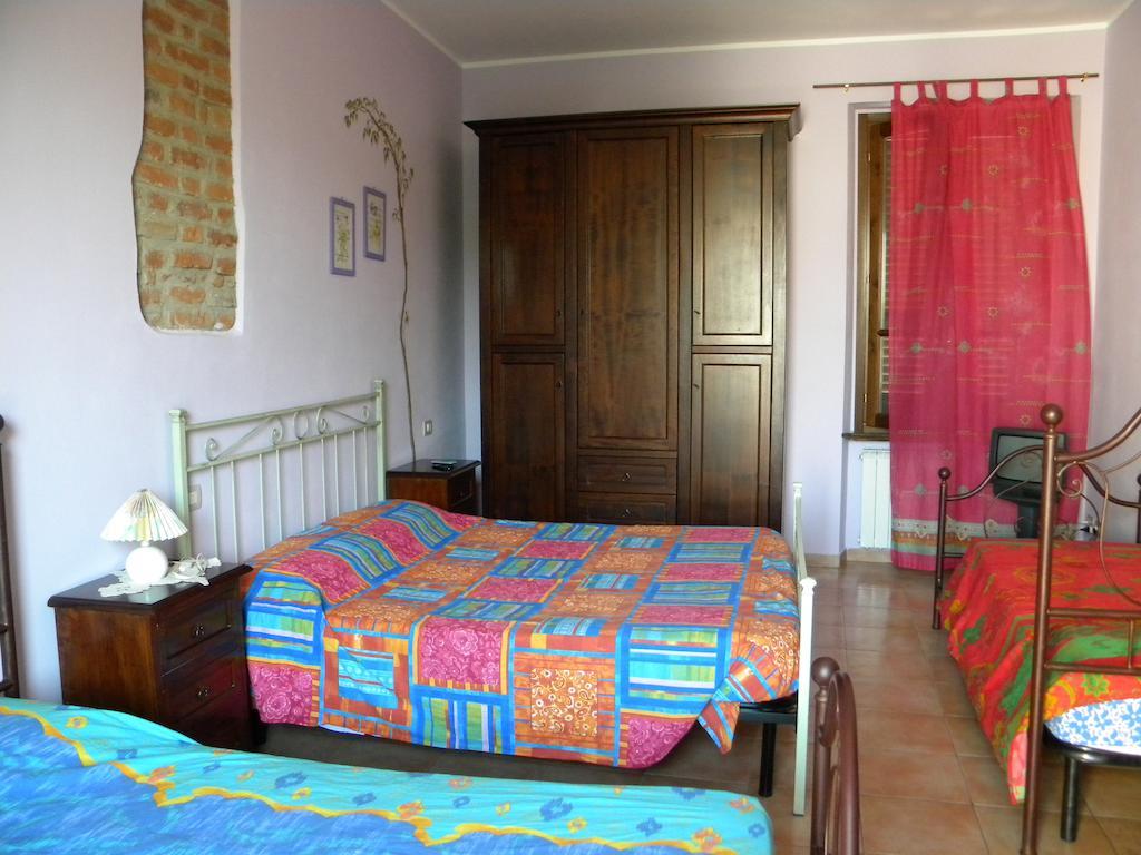 Le Petit Fleur Hotel Bareggio Værelse billede